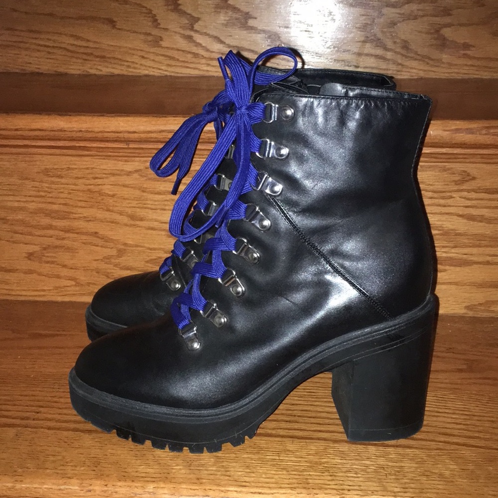 Steve Madden Black Ankle Booties with Purple Laces